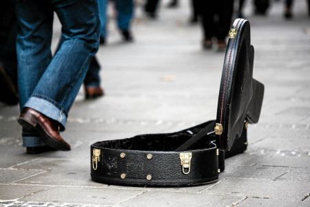 busker.jpg#asset:16046